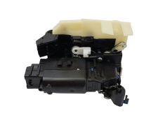 Cerradura Dacia Duster 2013-2018 delantera / con cierre seguridad / 2 pins / derecha