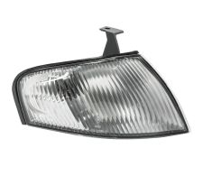 Piloto delantero Mazda 323 1996-1998 4 puertas / blanco / derecho