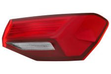 Piloto trasero Audi A3 2020-2024 5 puertas / exterior / derecho