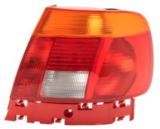 Piloto trasero Audi A4 1994-1997 derecho
