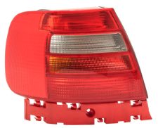Piloto trasero Audi A4 1997-1999 izquierdo