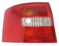 Piloto trasero Audi A6 2002-2004 familiar / izquierdo