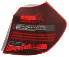 Piloto trasero Bmw Serie 1 (e81-e87) 2007-2012 base negra / derecho
