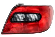Piloto trasero Citroen Xsara 1997-2000 derecho