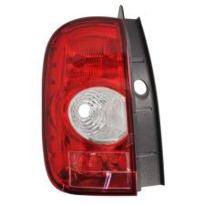 Piloto trasero Dacia Duster 2010-2013 izquierdo