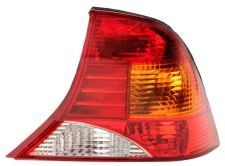 Piloto trasero Ford Focus 1998-2001 4 puertas / derecho