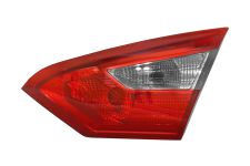 Piloto trasero Ford Focus 2011-2015 4 puertas / interior / derecho