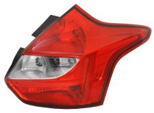 Piloto trasero Ford Focus 2011-2015 5 puertas / derecho