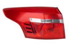 Piloto trasero Ford Focus 2015-2018 familiar / exterior / izquierdo