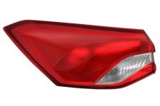 Piloto trasero Ford Focus 2018-2022 4 puertas / exterior / izquierdo