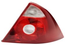 Piloto trasero Ford Mondeo 2003-2005 4/5 puertas / blanco / derecho