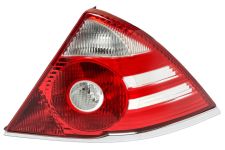 Piloto trasero Ford Mondeo 2005-2007 4/5 puertas / blanco / derecho