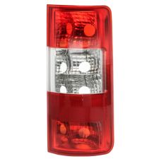 Piloto trasero Ford Transit Connect 2002-2006 derecho