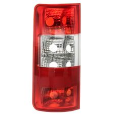 Piloto trasero Ford Transit Connect 2002-2006 izquierdo