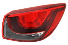 Piloto trasero Mazda 2 2014-2019 exterior / derecho