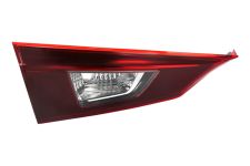 Piloto trasero Mazda 3 2017-2019 interior / 4 puertas / derecho