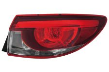 Piloto trasero Mazda 6 2016-2018 exterior / 4 puertas / derecho