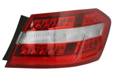 Piloto trasero Mercedes Clase E (w212) 2009-2013 sedan / exterior / modelo classic / elegance / led / derecho