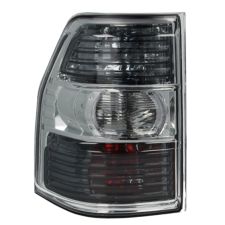 Piloto trasero Mitsubishi Pajero 2007-2015 5 puertas / izquierdo
