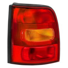 Piloto trasero Nissan Micra 1998-2000 izquierdo