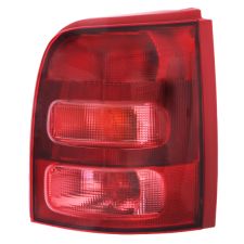 Piloto trasero Nissan Micra 2000-2002 derecho