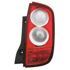Piloto trasero Nissan Micra 2002-2005 derecho