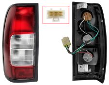 Piloto trasero Nissan Navara 2002-2005 conector 6 / izquierdo
