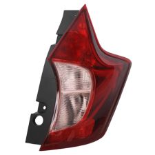 Piloto trasero Nissan Note 2013-2017 derecho