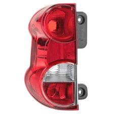 Piloto trasero Nissan Nv200 2010-2020 izquierdo