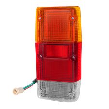 Piloto trasero Nissan Patrol 1981-1986 derecho