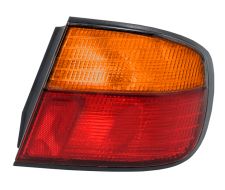 Piloto trasero Nissan Primera 1996-1999 4 puertas / exterior / ambar / derecho