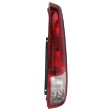 Piloto trasero Nissan X-Trail 2001-2004 derecho