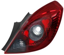Piloto trasero Opel Corsa d 2011-2015 3 puertas / modelo opc / derecho