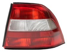 Piloto trasero Opel Vectra b 1995-1999 4/5 puertas / blanco / derecho