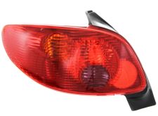 Piloto trasero Peugeot 206 2003-2008 izquierdo