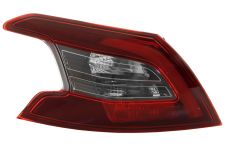 Piloto trasero Peugeot 308 2017-2021 exterior / fume / izquierdo