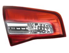 Piloto trasero Renault Koleos 2011-2016 interior / izquierdo