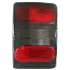 Piloto trasero Renault Trafic 1997-2001 derecho