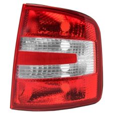 Piloto trasero Skoda Fabia 2004-2007 4 puertas / combi / derecho