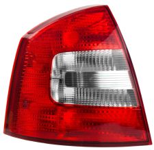 Piloto trasero Skoda Octavia 2009-2013 sedan / izquierdo
