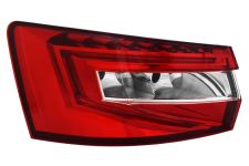 Piloto trasero Skoda Superb 2015-2019 combi / exterior / izquierdo