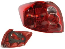Piloto trasero Toyota Auris 2007-2010 tipo farba / koito / izquierdo