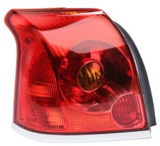 Piloto trasero Toyota Avensis 2003-2006 4 puertas / izquierdo