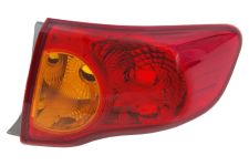 Piloto trasero Toyota Corolla 2007-2010 4 puertas / exterior / derecho