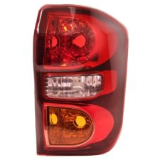 Piloto trasero Toyota Rav4 2003-2006 derecho