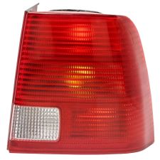 Piloto trasero Volkswagen Passat 1997-2000 sedan / blanco / derecho