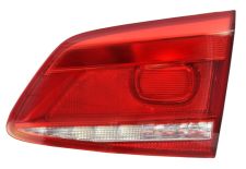 Piloto trasero Volkswagen Passat 2010-2014 familiar / interior / derecho