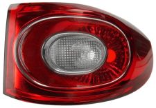 Piloto trasero Volkswagen Tiguan 2007-2011 exterior / derecho