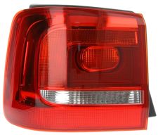 Piloto trasero Volkswagen Touran 2010-2015 exterior / izquierdo