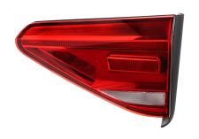 Piloto trasero Volkswagen Touran 2015-> interior / derecho